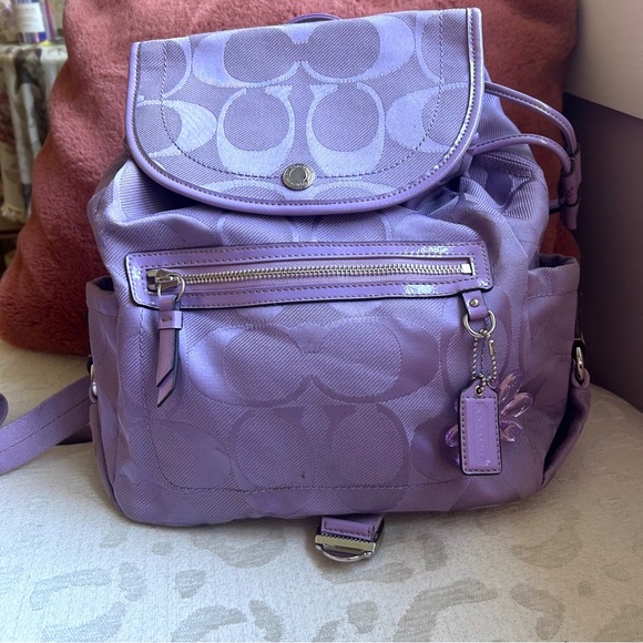 RARE Coach Kyra Daisy Signature Backpack in Lilac - Picture 1 of 11